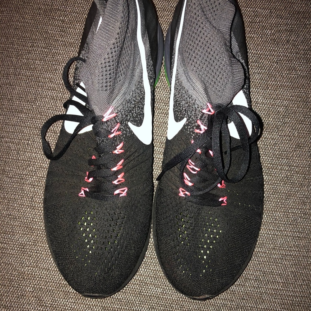 Nike Zoom Sneakers